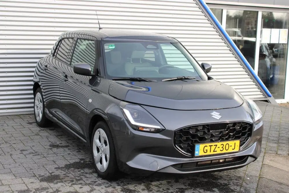 Suzuki Swift 1.2 Select SmartHybrid uit 2025, foto 11
