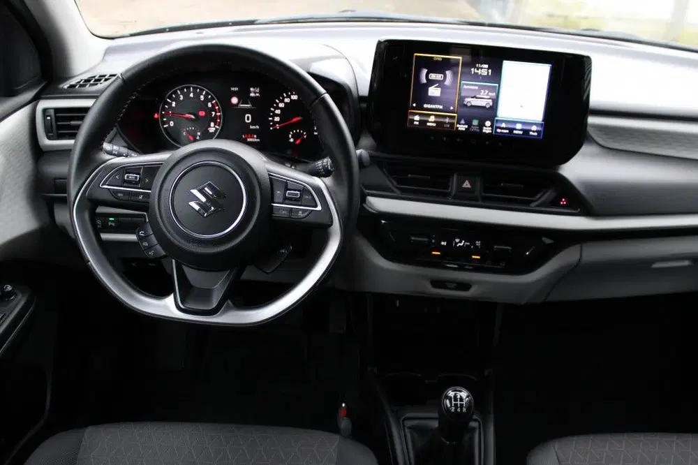 Suzuki Swift 1.2 Select SmartHybrid uit 2025, foto 2