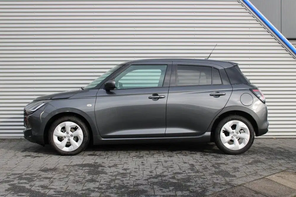 Suzuki Swift 1.2 Select SmartHybrid uit 2025, foto 5