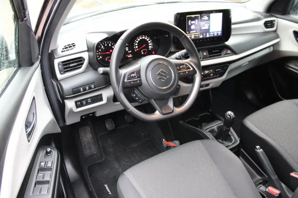 Suzuki Swift 1.2 Select SmartHybrid uit 2025, foto 6