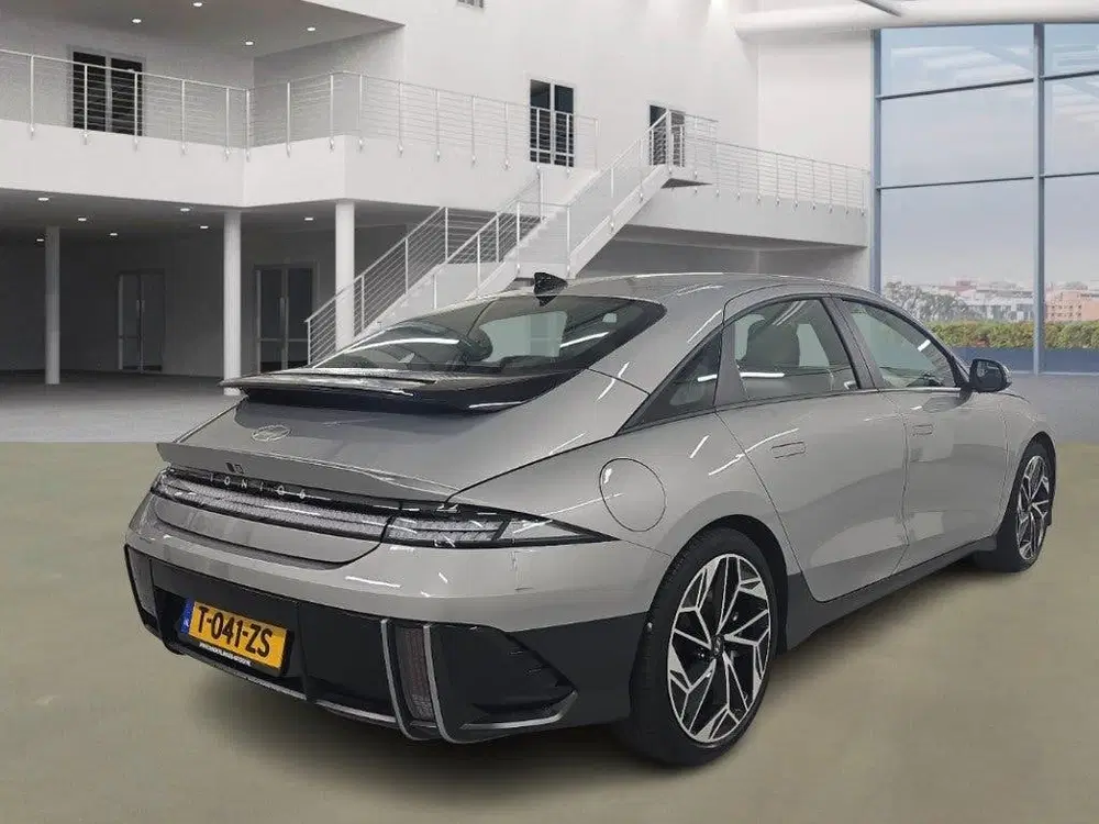 Hyundai IONIQ Style 53 kWh uit 2023, foto 4