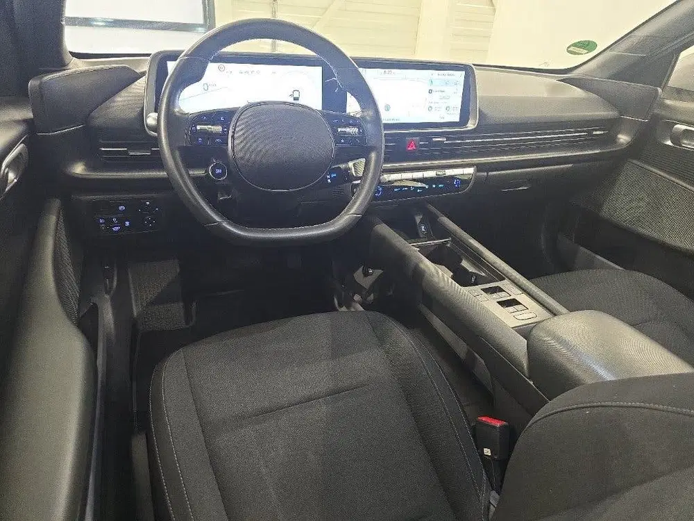 Hyundai IONIQ Style 53 kWh uit 2023, foto 7