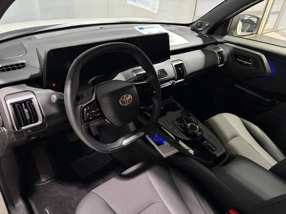 Toyota Urban Cruiser Executive 61 kWh Direct Leverbaar uit 2026, foto 11