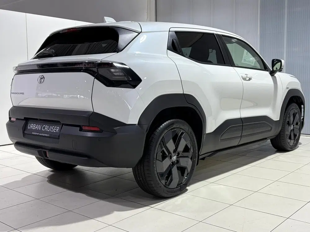 Toyota Urban Cruiser Executive 61 kWh Direct Leverbaar uit 2026, foto 8