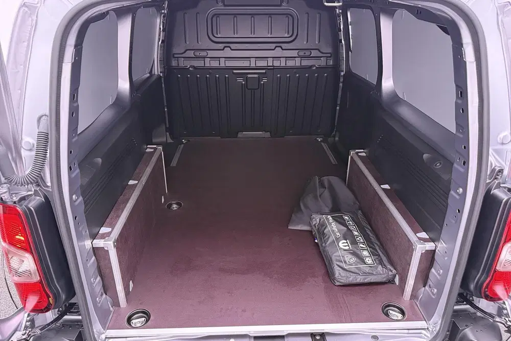 Opel Combo 136 L2 50kWh Voordeel uit 2026, foto 9