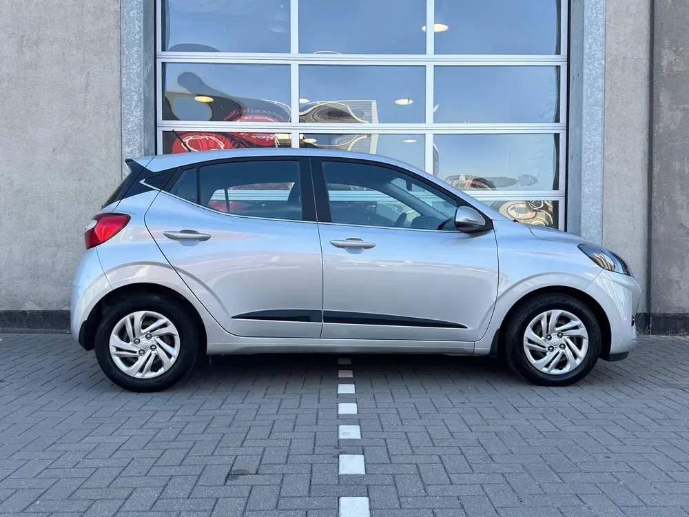 Hyundai i10 1.0 Comfort uit 2021, foto 6