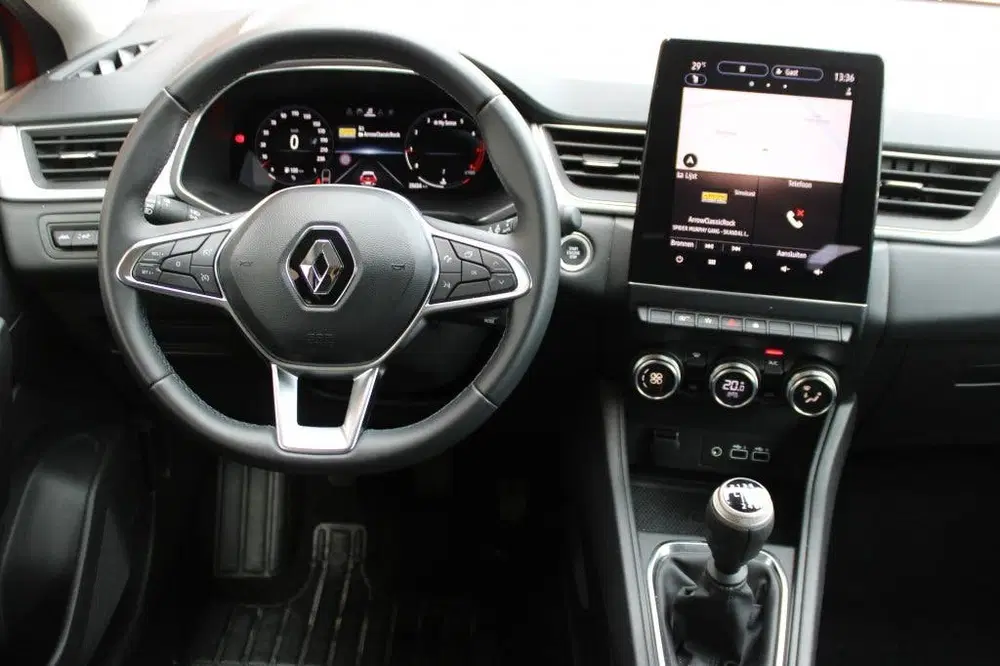 Renault Captur 1.0 TCe Intens uit 2024, foto 2