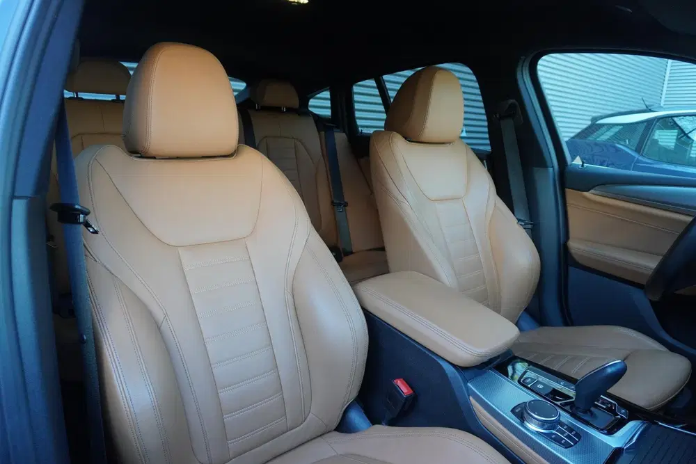 BMW X4 xDrive30i High Executive uit 2019, foto 8