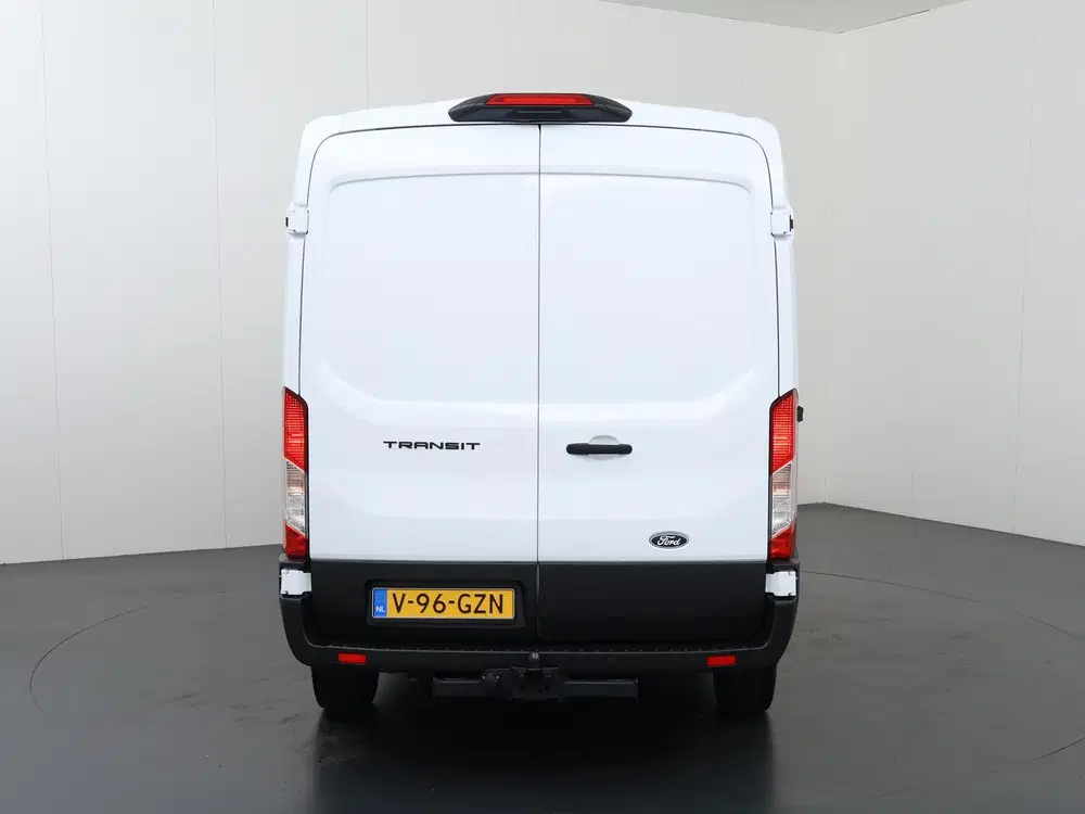 Ford Transit 350 uit 2024, foto 4