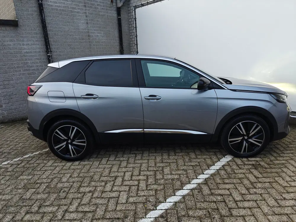Peugeot 3008 1.6 Plug-In Hybride uit 2024, foto 8