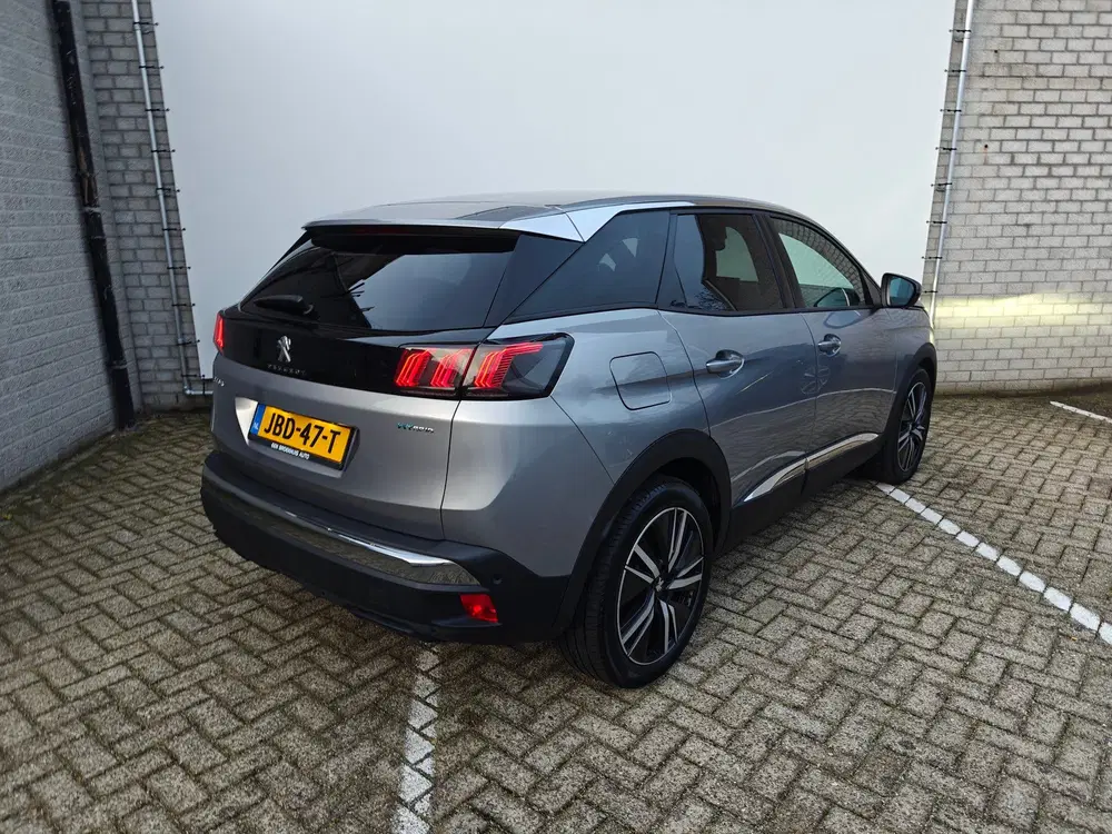Peugeot 3008 1.6 Plug-In Hybride uit 2024, foto 9