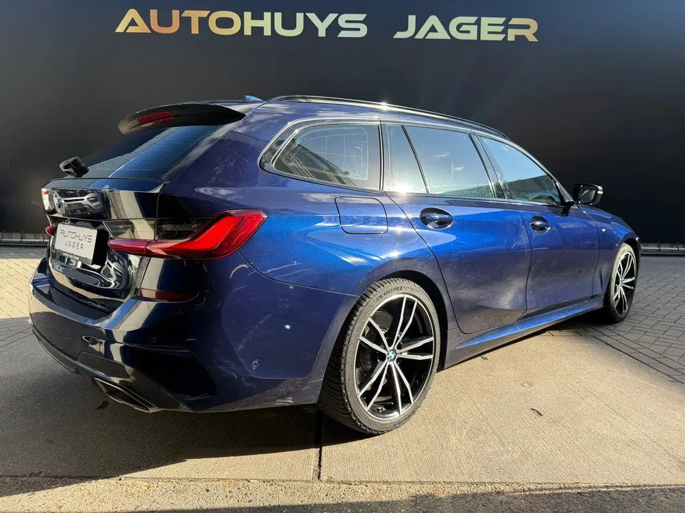 BMW 3-serie M340i xDrive Pano Laser Leder Carplay Vi uit 2020, foto 6