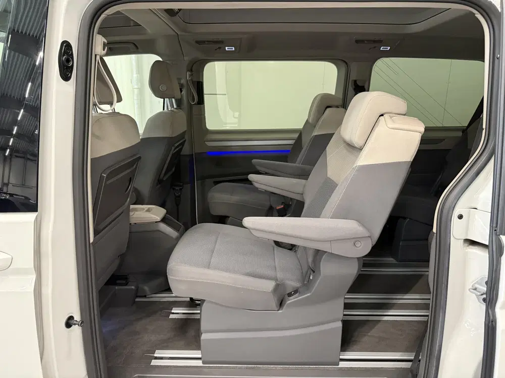 Volkswagen Multivan 1.4 eHybrid L2 EDITION PANO uit 2022, foto 13