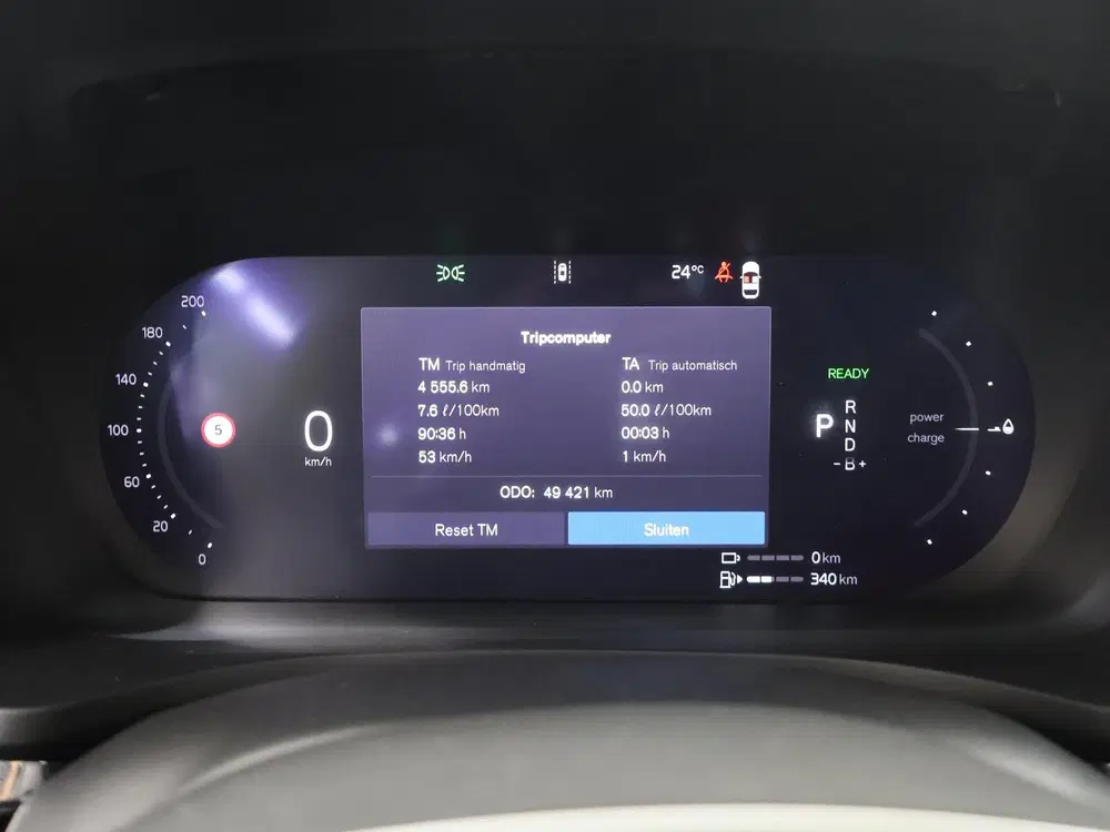 Volvo V60 2.0 T8 Plug-in hybrid AWD Ultra Dark uit 2024, foto 14
