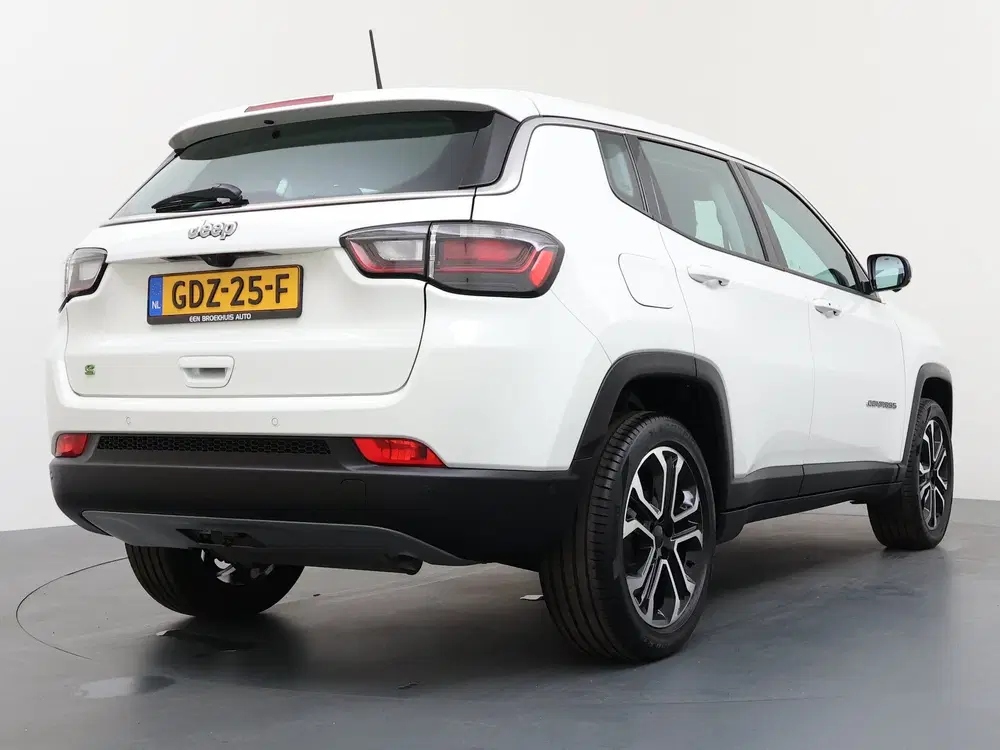 Jeep Compass 1.5T e-Hybrid Altitude uit 2024, foto 3