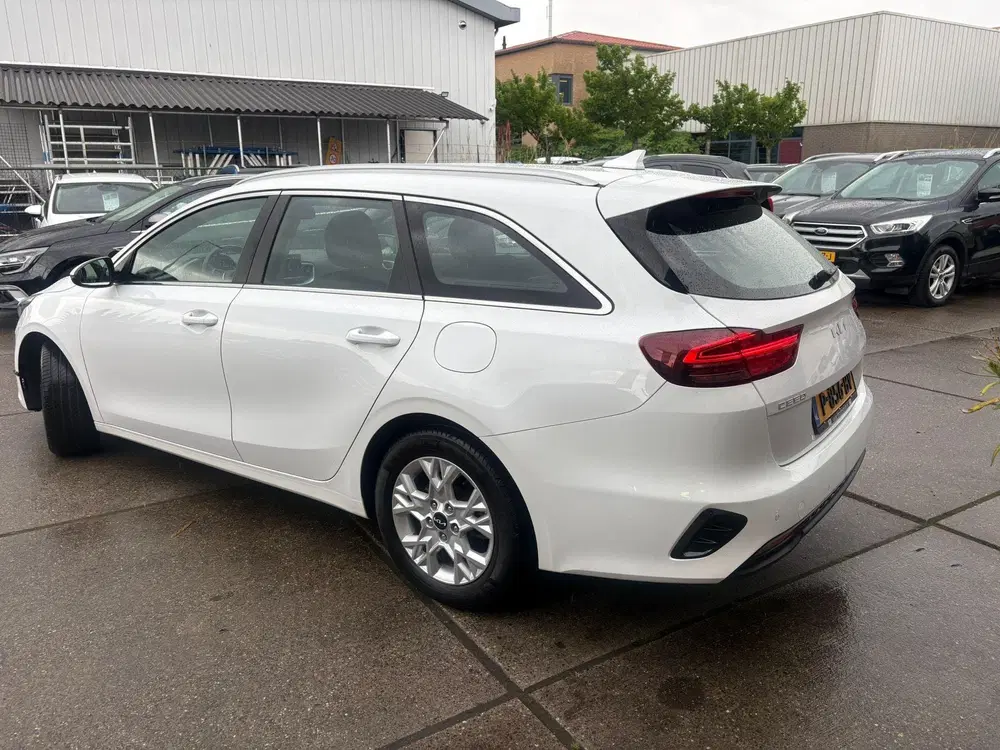 Kia Ceed 1.0 T-GDi DynamicLine Dealer ondh uit 2022, foto 5