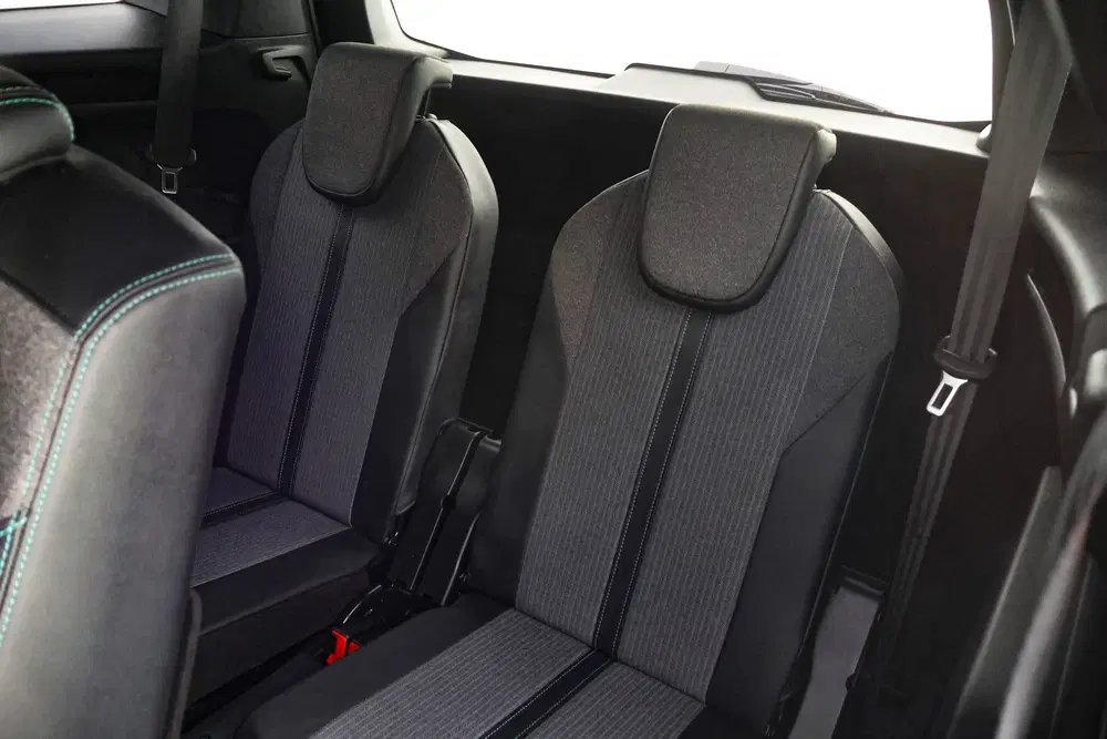 Peugeot 5008 1.2T Aut. 7p ALLURE Pack FULL LED uit 2023, foto 12