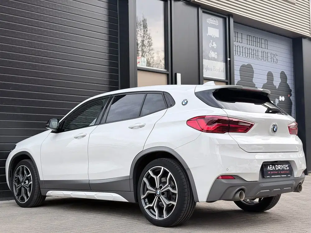 BMW X2 xDrive20i High Executive M-Pakket uit 2020, foto 4