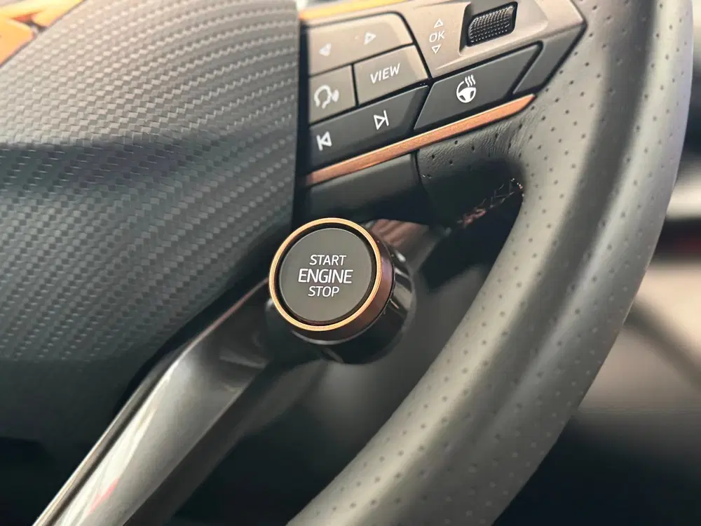 Cupra Terramar 1.5 TSI e-Hybrid HuD uit 2025, foto 14
