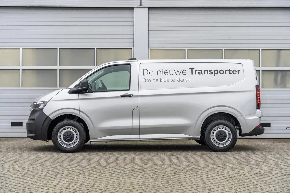 Volkswagen Transporter 2.0 TDI 110pk L1H1 28 Life uit 2024, foto 13