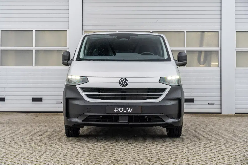 Volkswagen Transporter 2.0 TDI 110pk L1H1 28 Life uit 2024, foto 6