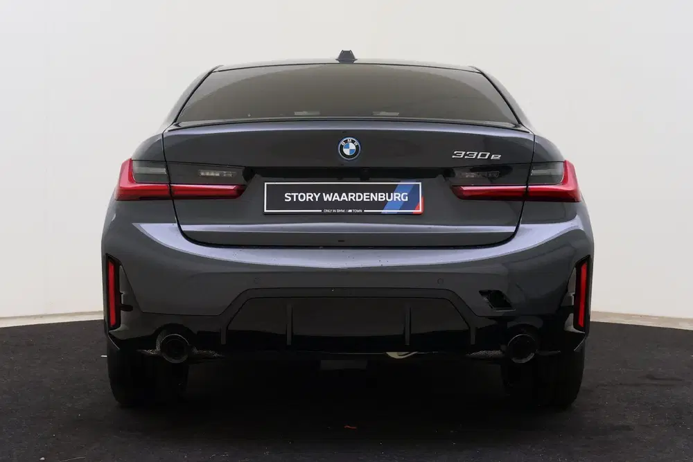 BMW 3-serie 330e M Sport Automaat uit 2026, foto 5