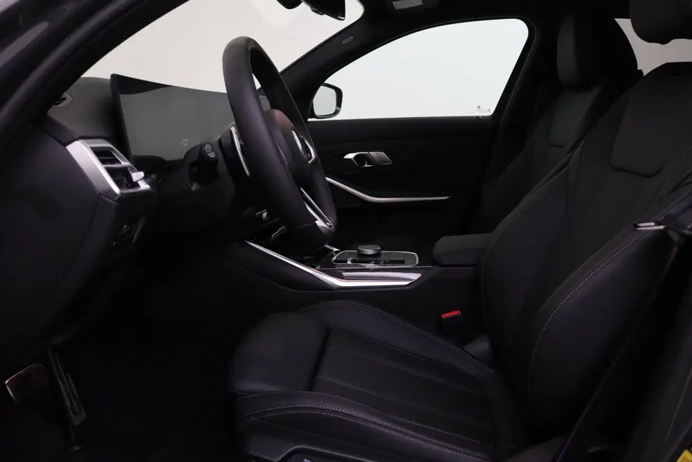BMW 3-serie 330e M Sport Automaat uit 2026, foto 8