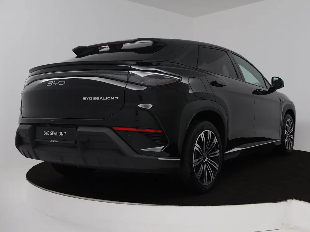 BYD Sealion 7 Comfort 82.5 kWh uit 2026, foto 2