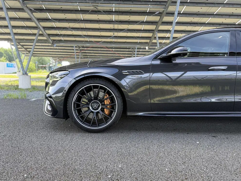 Mercedes-Benz E-Klasse AMG 53 4MATIC+ uit 2025, foto 13