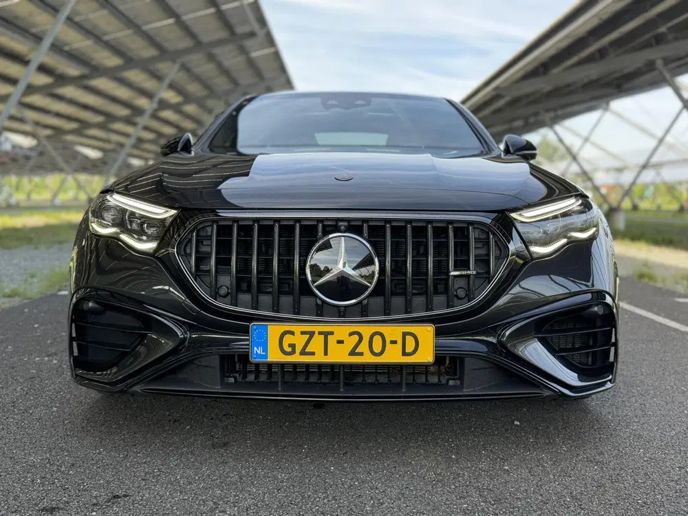Mercedes-Benz E-Klasse AMG 53 4MATIC+ uit 2025, foto 2