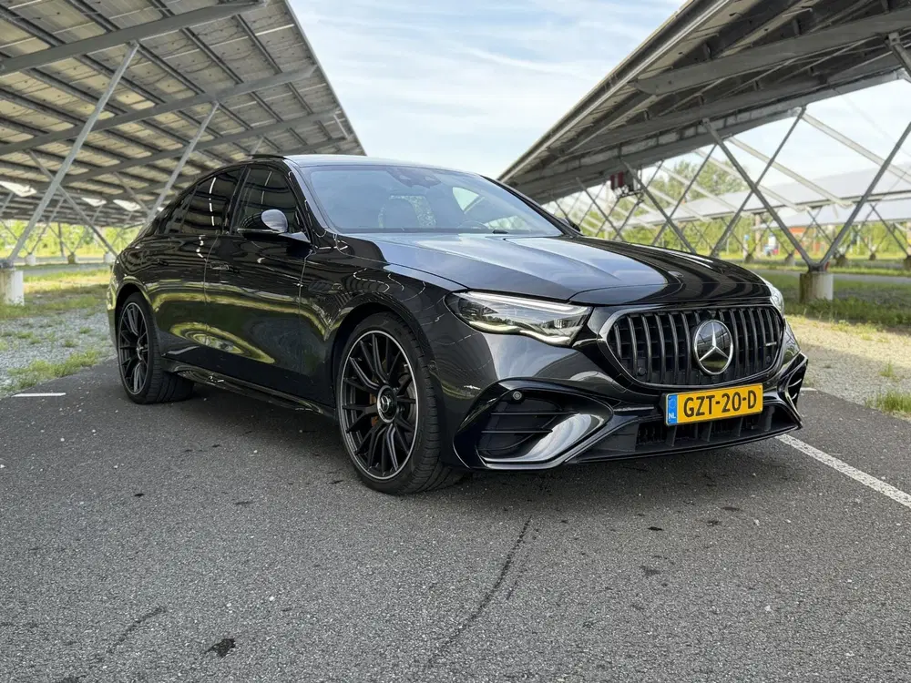 Mercedes-Benz E-Klasse AMG 53 4MATIC+ uit 2025, foto 3