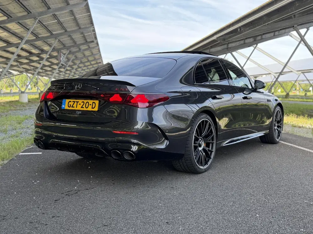 Mercedes-Benz E-Klasse AMG 53 4MATIC+ uit 2025, foto 5