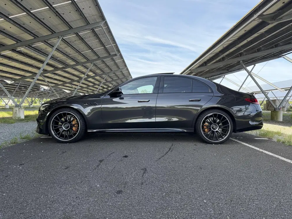 Mercedes-Benz E-Klasse AMG 53 4MATIC+ uit 2025, foto 8