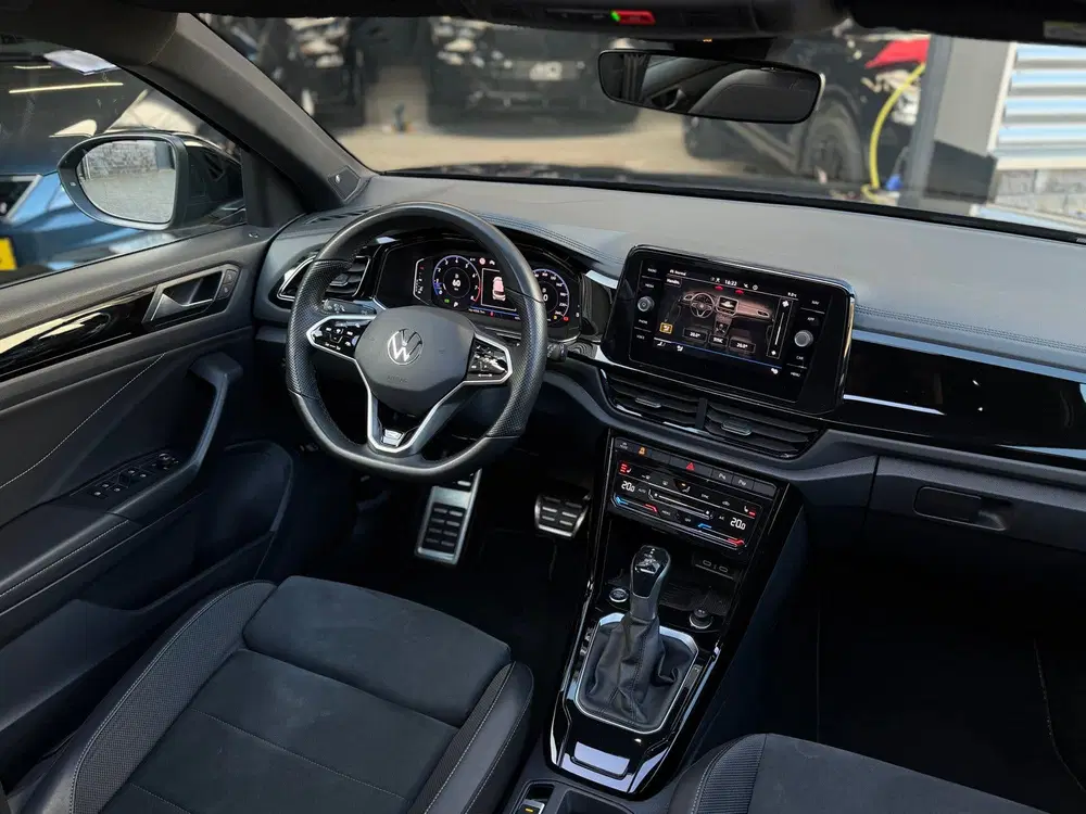 Volkswagen T-Roc Pano uit 2022, foto 12