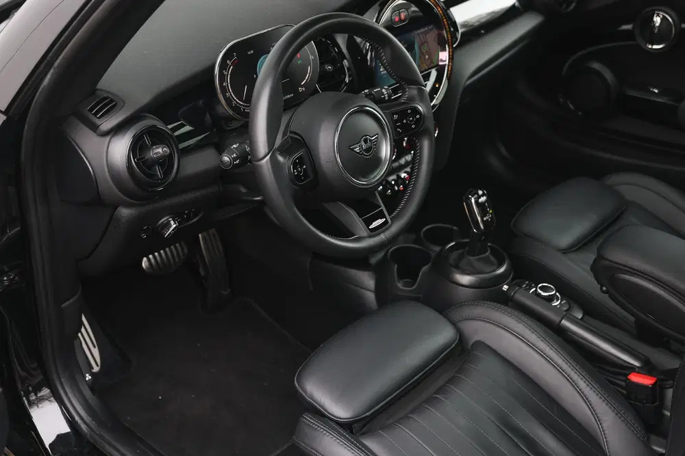 Mini John Cooper Works John Cooper Works Automaat uit 2024, foto 3