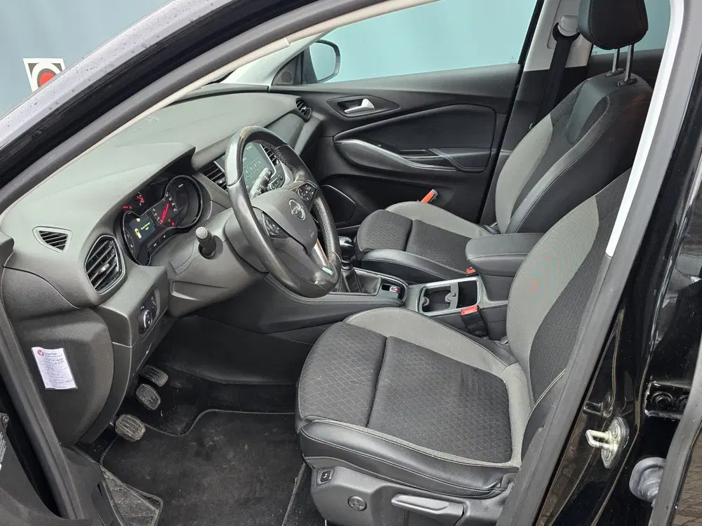 Opel Grandland 1.2 Turbo Business Executive (bj 2019) uit 2019, foto 11