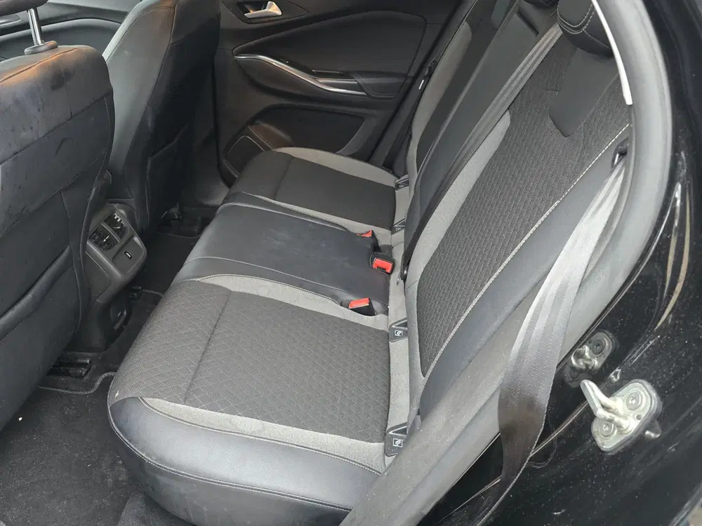 Opel Grandland 1.2 Turbo Business Executive (bj 2019) uit 2019, foto 12
