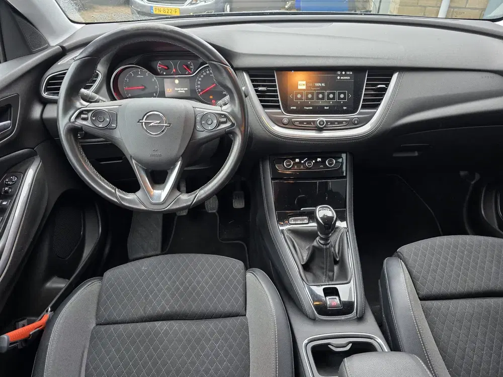 Opel Grandland 1.2 Turbo Business Executive (bj 2019) uit 2019, foto 9