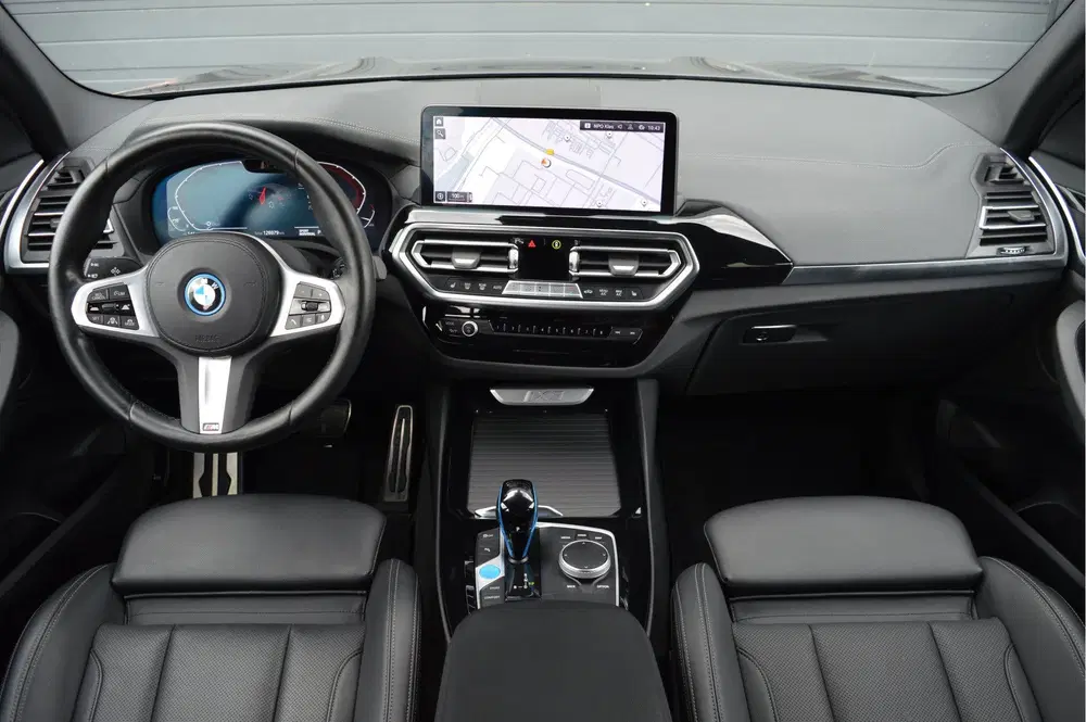 BMW iX3 Executive 80 kWh uit 2023, foto 8