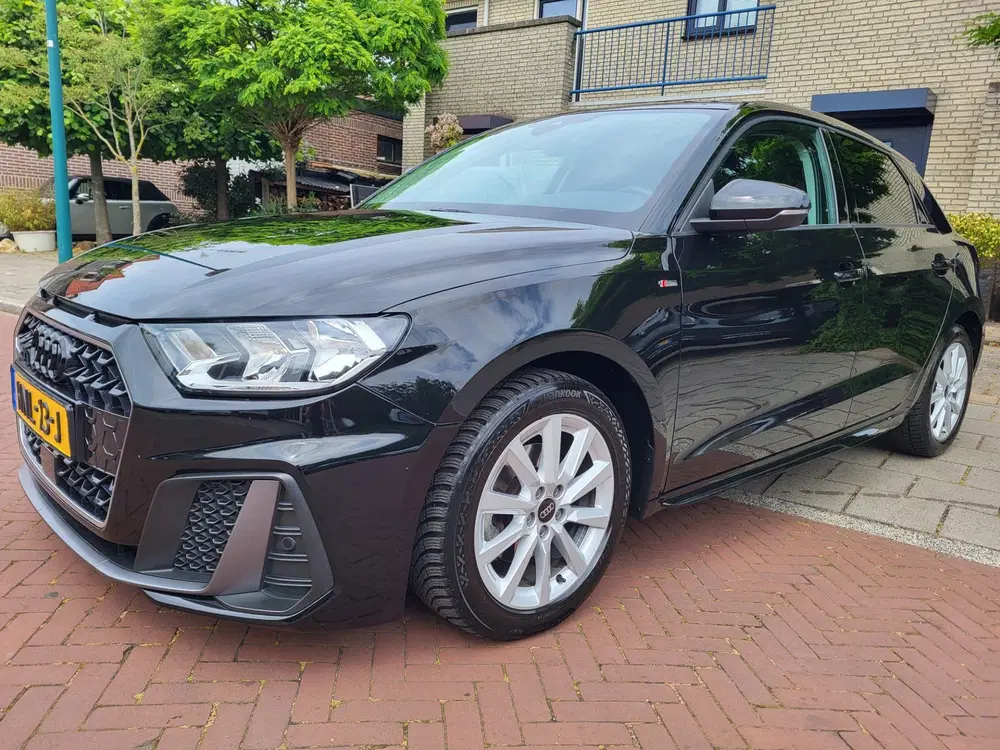 Audi A1 30 TFSI S edition garantie mogelijk tm 203 uit 2024