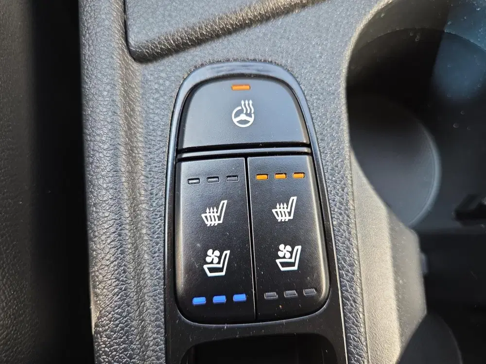 Kia Niro 1.6 GDi Hybrid ExecutiveLine uit 2019, foto 9