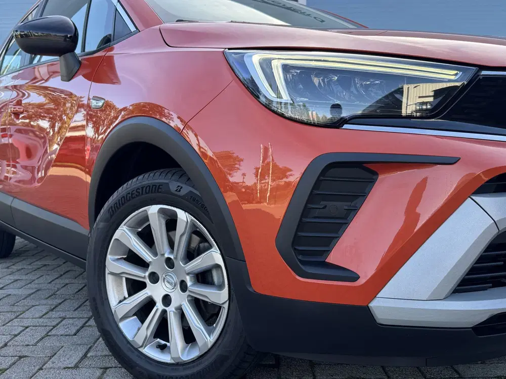 Opel Crossland 1.2 Turbo Elegance Camera uit 2021, foto 2