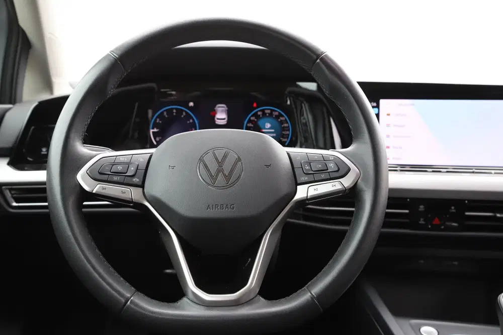 Volkswagen Golf 1.0 TSI Life uit 2024, foto 12