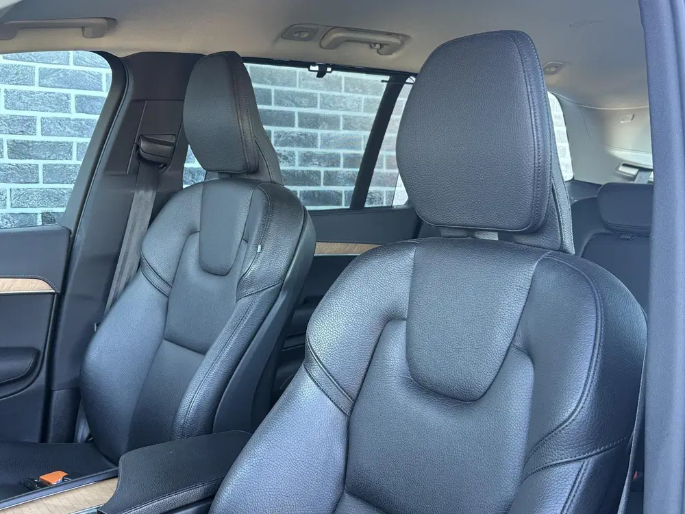 Volvo XC90 Plug-in Hybrid T8 AWD Inscription uit 2022, foto 15
