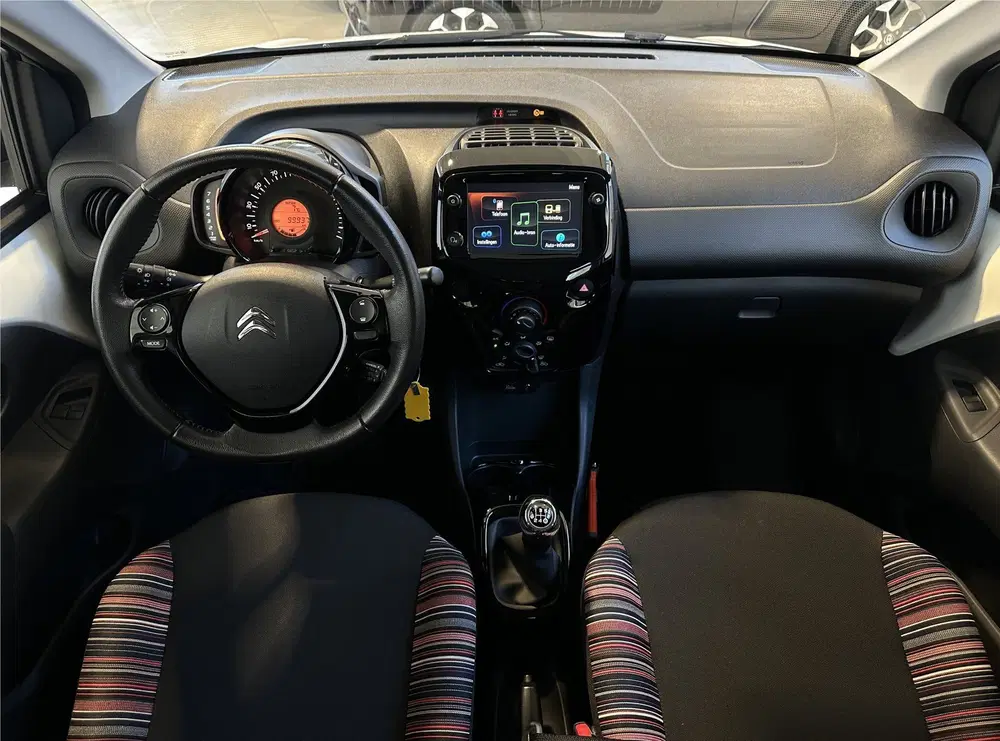 Citroën C1 Citroen C1 1.0 VTi Shine uit 2021, foto 12