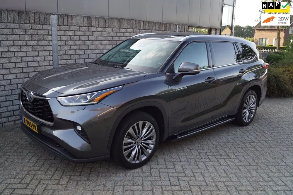 Toyota Highlander 2.5 AWD Hybrid Executive Autom Panodak 7Pe uit 2021