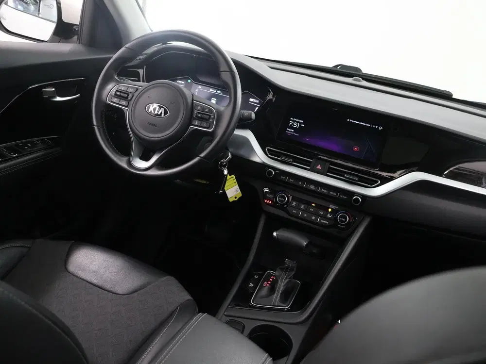 Kia Niro 1.6 GDi Hybrid DynamicLine uit 2021, foto 9