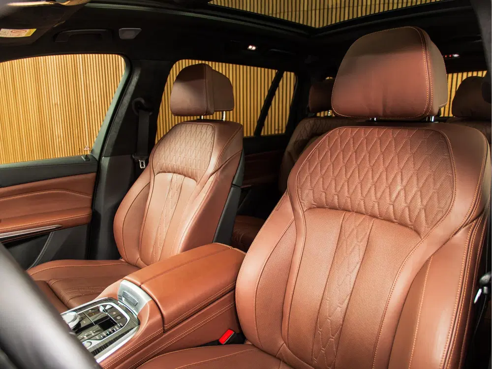 BMW X7 M50i M-SPORT uit 2020, foto 14