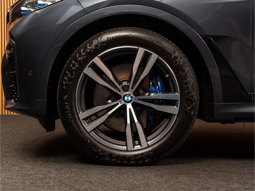 BMW X7 M50i M-SPORT uit 2020, foto 9