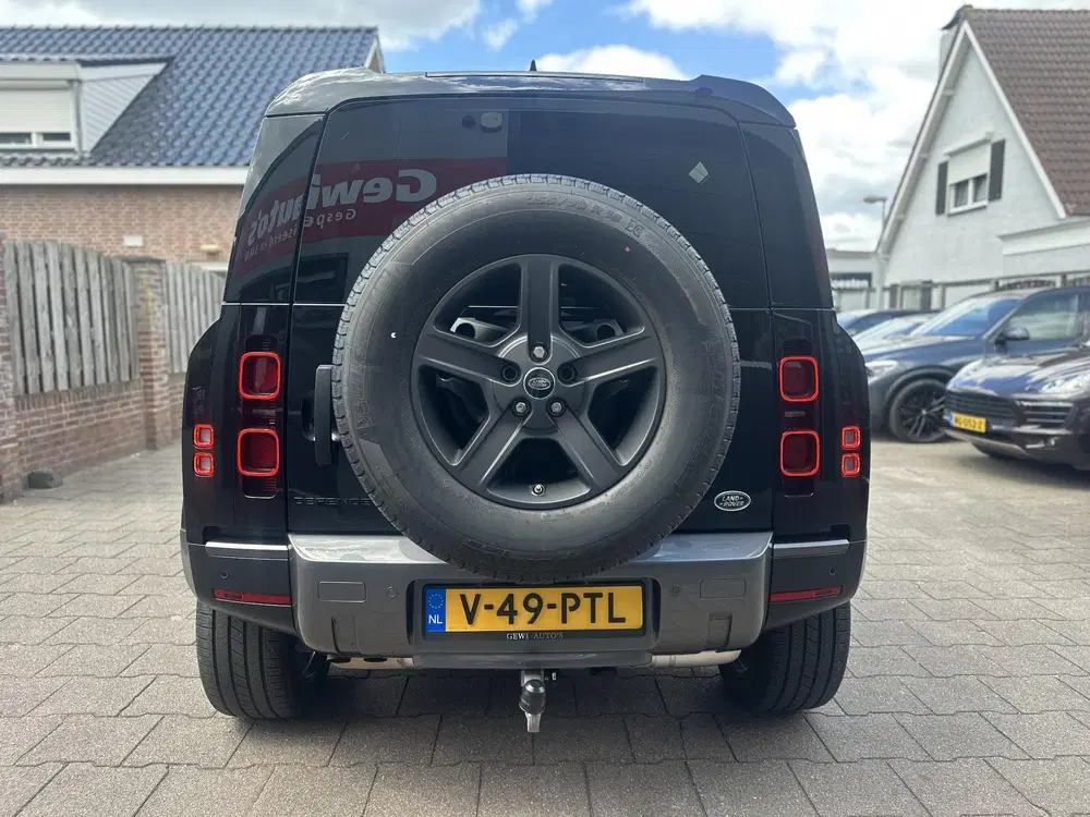 Land Rover Defender 3.0 D200 90 MHEV SE uit 2021, foto 10